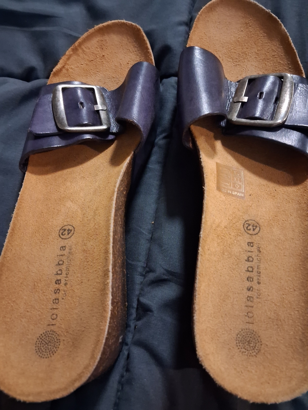 Women’s Adjustable Single-Buckle Sandals in Dark Brown